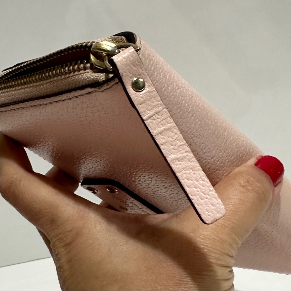 Authentic Kate Spade Wallet - Picture 8 of 8